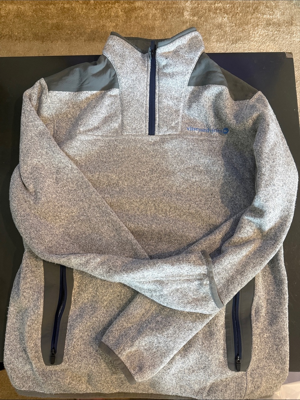 Vineyard Vines Men’s Gray Fleece Quarter-Zip with Navy Accents